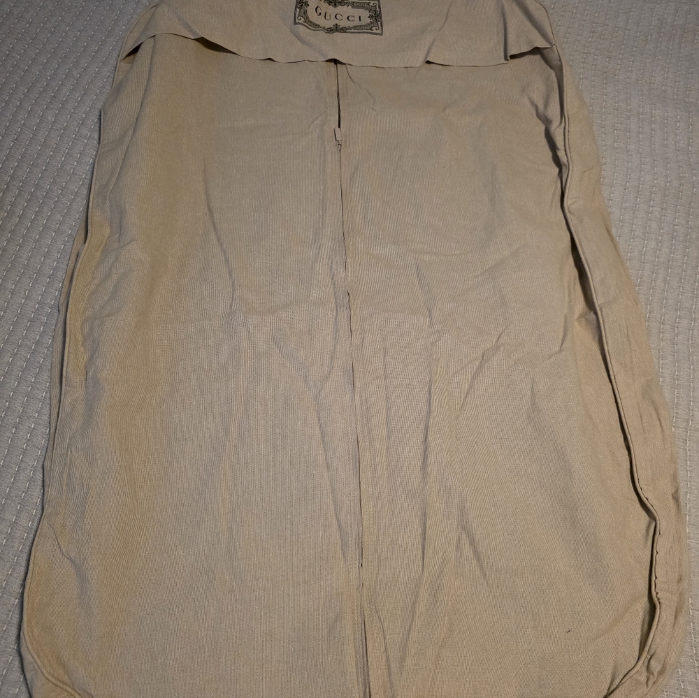 Designer Garmet & Dust Bags - Picture 6 of 7